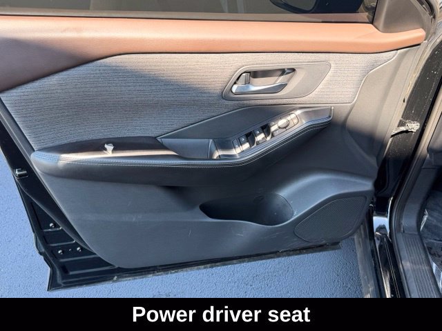 Used 2021 Nissan Rogue SV AWD/4WD image 3