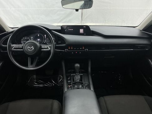 Used 2019 MAZDA MAZDA3 Sedan FWD image 26