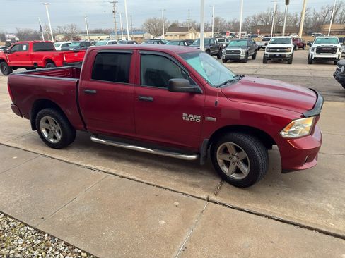 Used 2014 RAM 1500 Express image 4