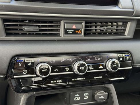 New 2025 Honda Pilot Elite image 26