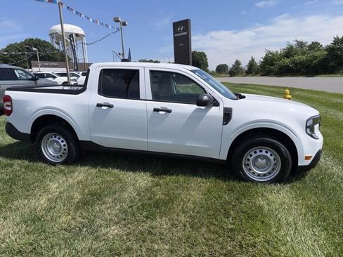 Used 2026 Ford Maverick XL AWD/4WD image 1