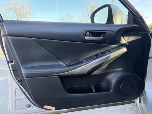 Used 2020 Lexus IS 300 F Sport image 14