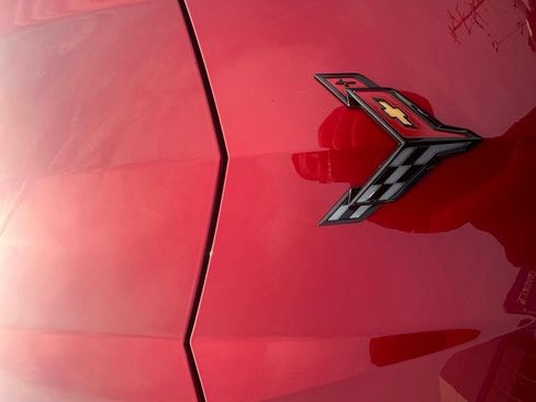 Used 2021 Chevrolet Corvette Stingray Premium Cpe w/ Z51 Performance Package RWD image 15