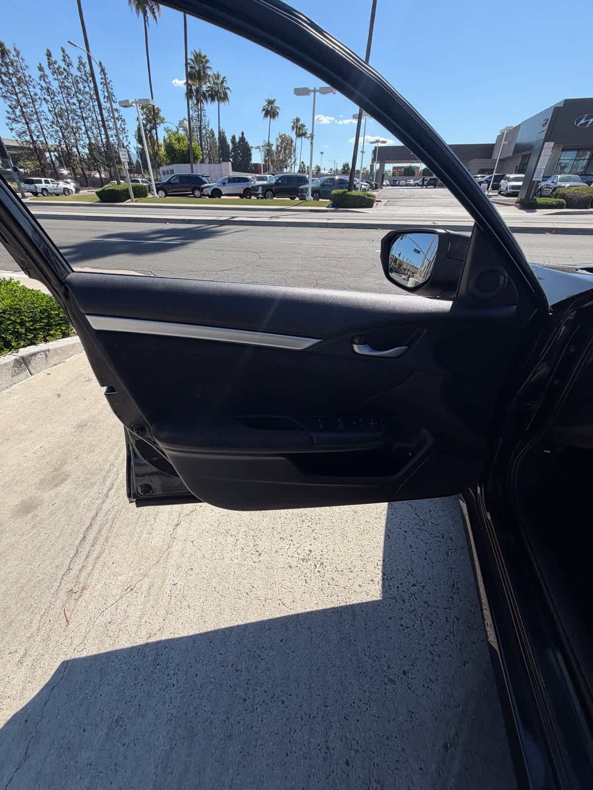 Used 2018 Honda Civic EX image 17