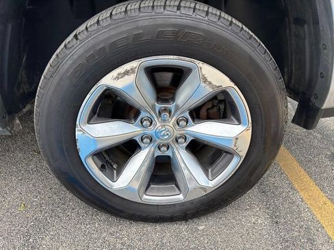 Used 2020 RAM 1500 Limited RWD image 9