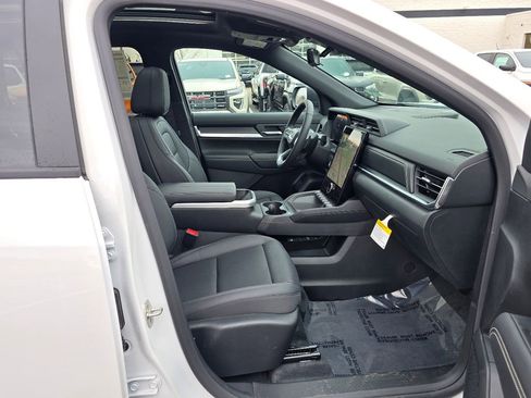 New 2026 GMC Terrain Elevation w/ Elevation Premium Package image 40