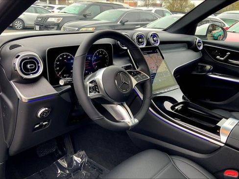 Used 2026 Mercedes-Benz GLC 300 4MATIC image 14