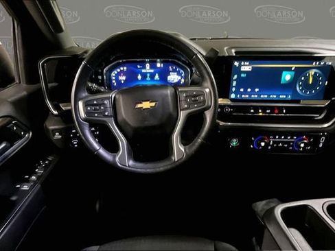 Used 2022 Chevrolet Silverado 1500 LT image 19