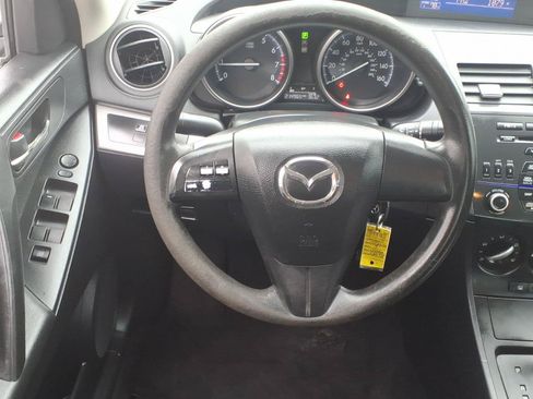 Used 2013 MAZDA MAZDA3 i SV FWD image 5