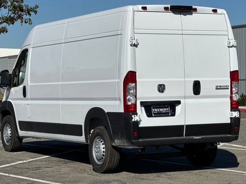 New 2026 RAM ProMaster 2500 image 5