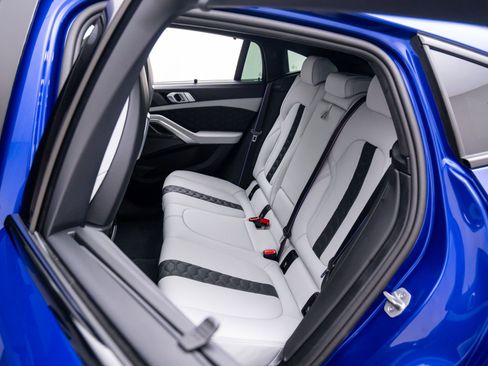 Certified 2025 BMW X6 M Competition w/ Executive Package image 17