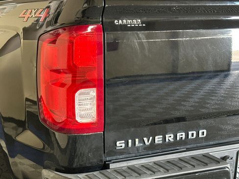 Used 2018 Chevrolet Silverado 1500 High Country AWD/4WD image 46