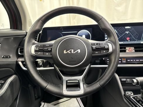 Certified 2023 Kia Sportage SX FWD image 16