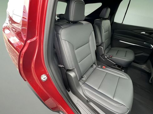 New 2026 Chevrolet Traverse LT w/ Midnight/Sport Edition image 25