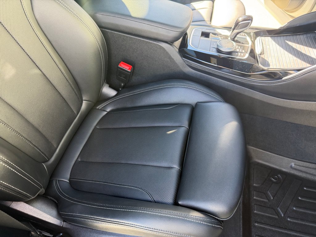 Used 2022 BMW X4 xDrive30i AWD/4WD image 26