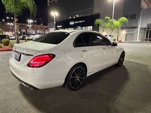 Used 2021 Mercedes-Benz C 300 Sedan image 4