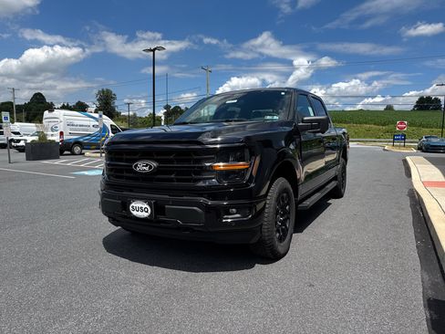 New 2026 Ford F150 XLT w/ Equipment Group 302A MID AWD/4WD image 16
