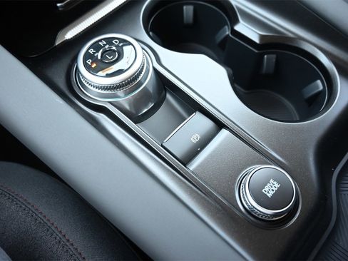 New 2025 Ford Explorer Active image 40