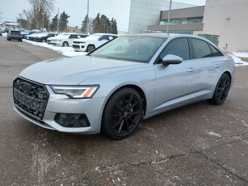 Used 2025 Audi A6 Premium Plus image 4