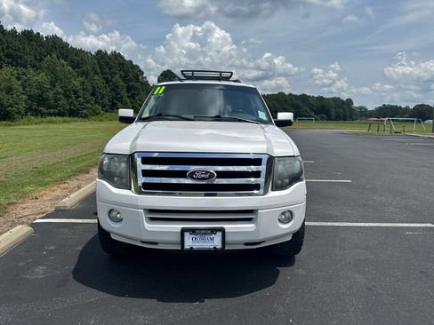 Used 2011 Ford Expedition Limited image 24