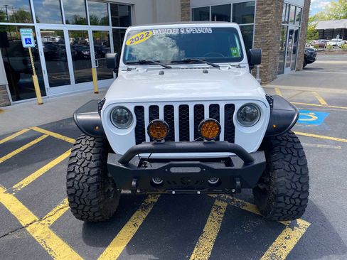 Used 2022 Jeep Gladiator Sport w/ Trailer Tow Package AWD/4WD image 10