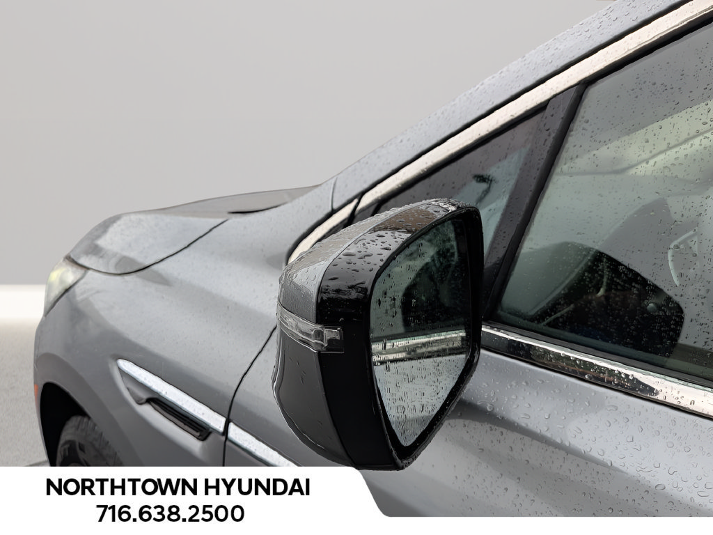 Used 2024 Buick Enclave Essence AWD/4WD image 45