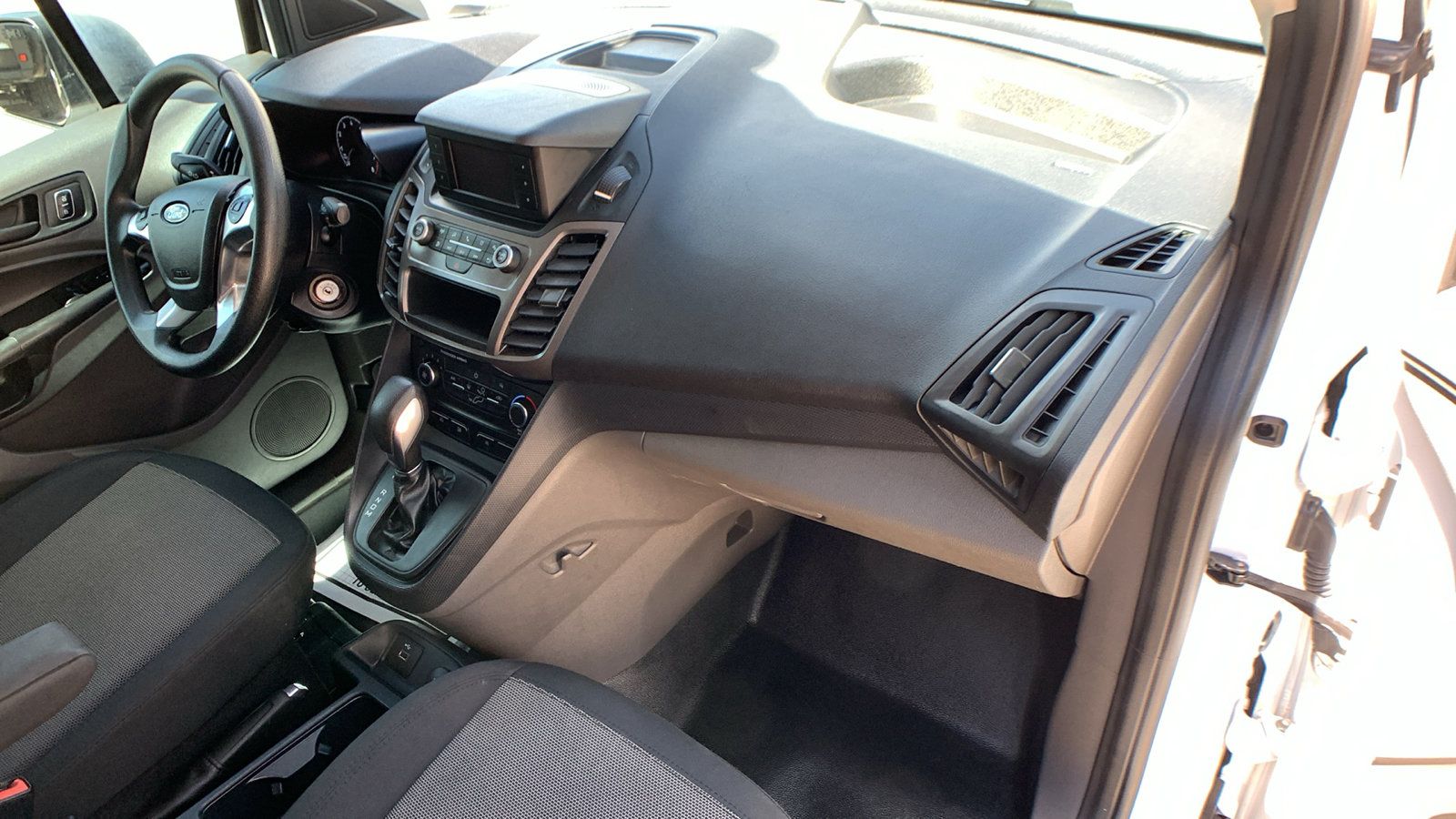 Used 2022 Ford Transit Connect XL FWD image 21