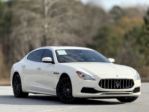 Used 2017 Maserati Quattroporte S GranLusso Q4 image 12