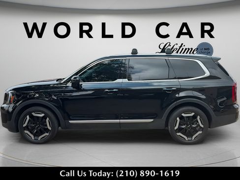 Used 2023 Kia Telluride S AWD/4WD image 4