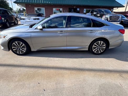 Used 2021 Honda Accord Hybrid image 8