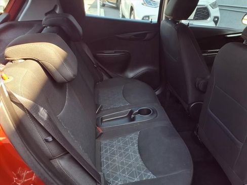 Used 2022 Chevrolet Spark LT image 21