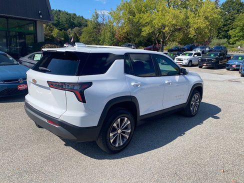 New 2026 Chevrolet Equinox LT w/ Convenience Package II image 6