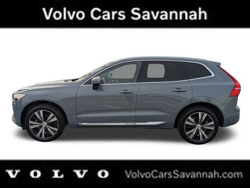 Certified 2023 Volvo XC60 B5 Plus w/ Protection Package Premier image 9