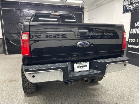 Used 2015 Ford F350 Lariat w/ Lariat Ultimate Package AWD/4WD image 5