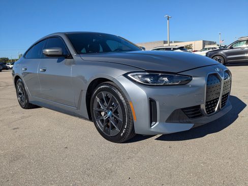 Used 2023 BMW i4 eDrive40 w/ Premium Package image 2