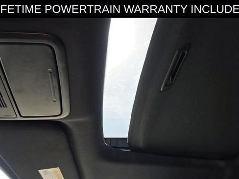 Used 2025 Honda Odyssey Sport-L image 9