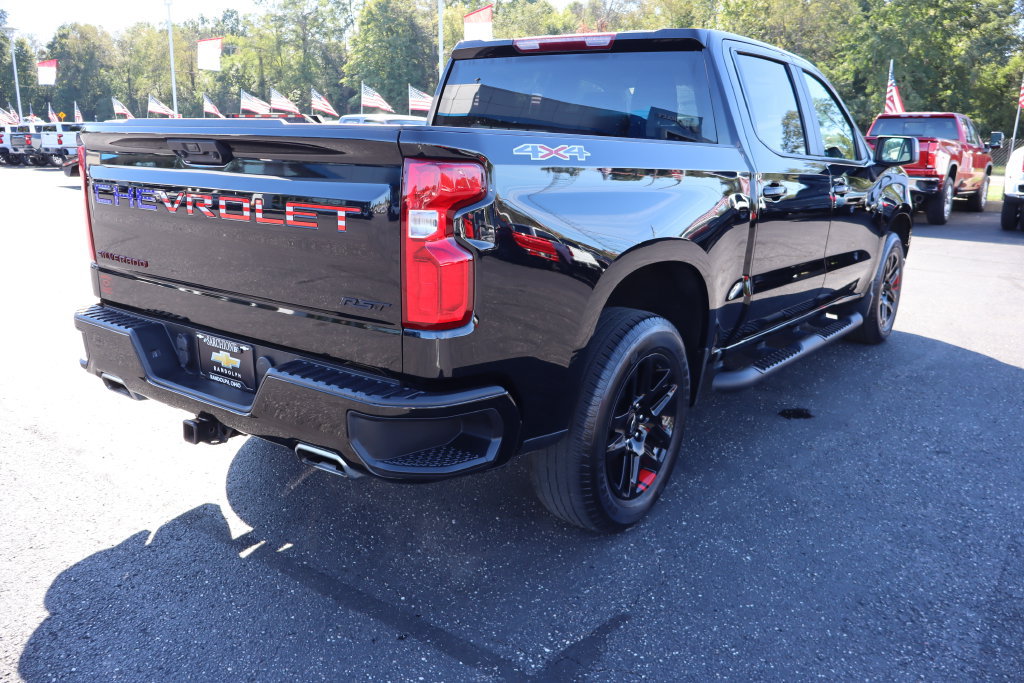 Used 2024 Chevrolet Silverado 1500 RST w/ Redline Edition AWD/4WD image 29