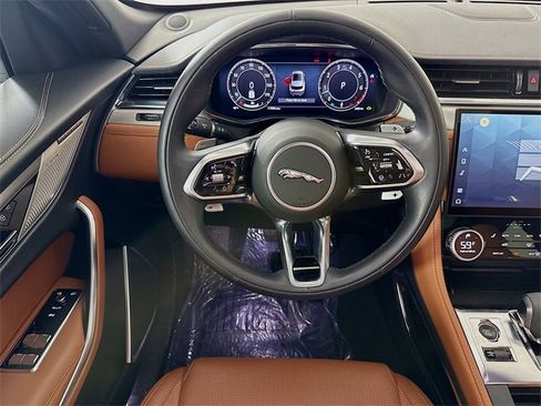 Used 2024 Jaguar F-PACE R-Dynamic S image 25