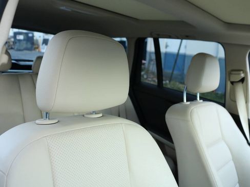 Used 2015 Mercedes-Benz GLK 350 GLK 350 4MATIC AWD 4dr SUV image 25