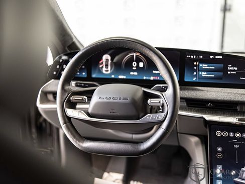 Used 2023 Lucid Air Pure RWD image 33