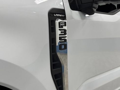 Used 2024 Ford F350 Lariat w/ Chrome Package image 39