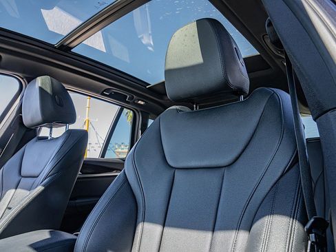 Used 2019 BMW X3 sDrive30i w/ Driving Assistance Package image 24