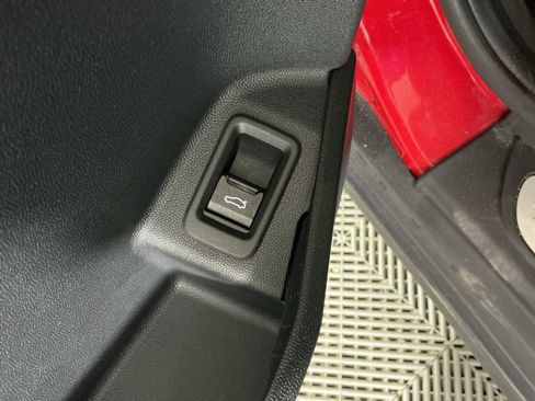 Certified 2025 MINI Cooper S image 23