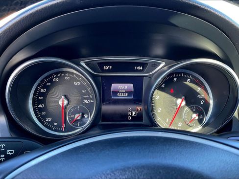 Used 2019 Mercedes-Benz GLA 250 4MATIC image 23