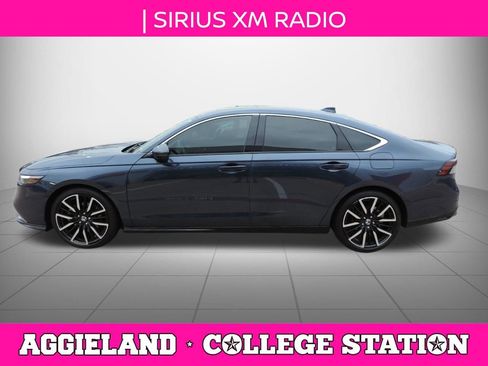 Used 2024 Honda Accord Touring image 7