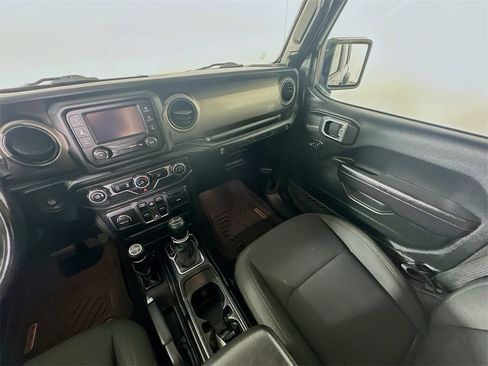 Used 2020 Jeep Wrangler Unlimited Sport S image 11