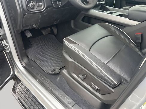 New 2026 RAM 2500 Laramie w/ Night Edition image 28