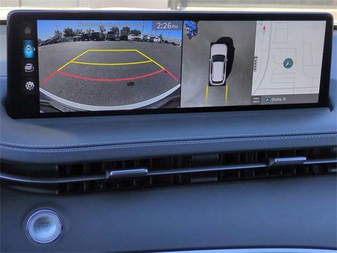 Certified 2025 Genesis GV70 2.5T w/ Sport Prestige Package image 19