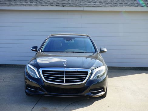 Used 2014 Mercedes-Benz S 550 Sedan image 7