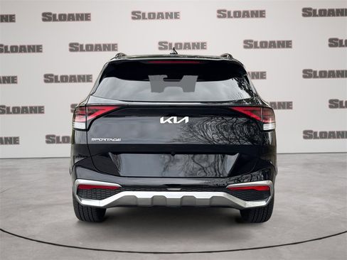 Used 2023 Kia Sportage SX image 4